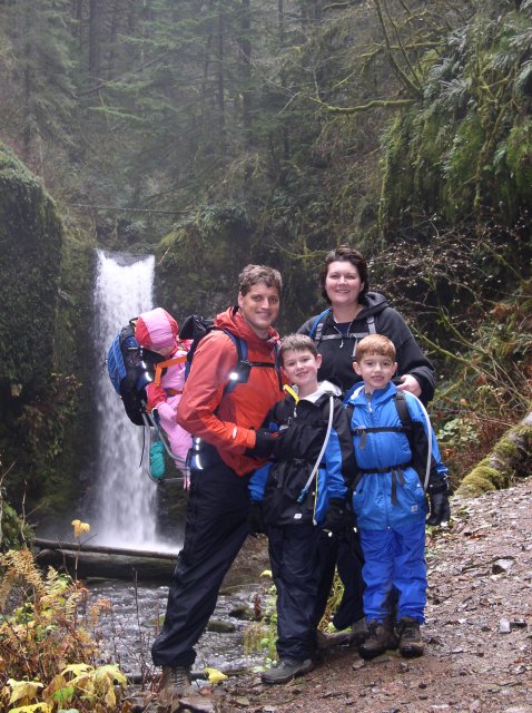 Waukeena Mult Falls 11.26.05 070 